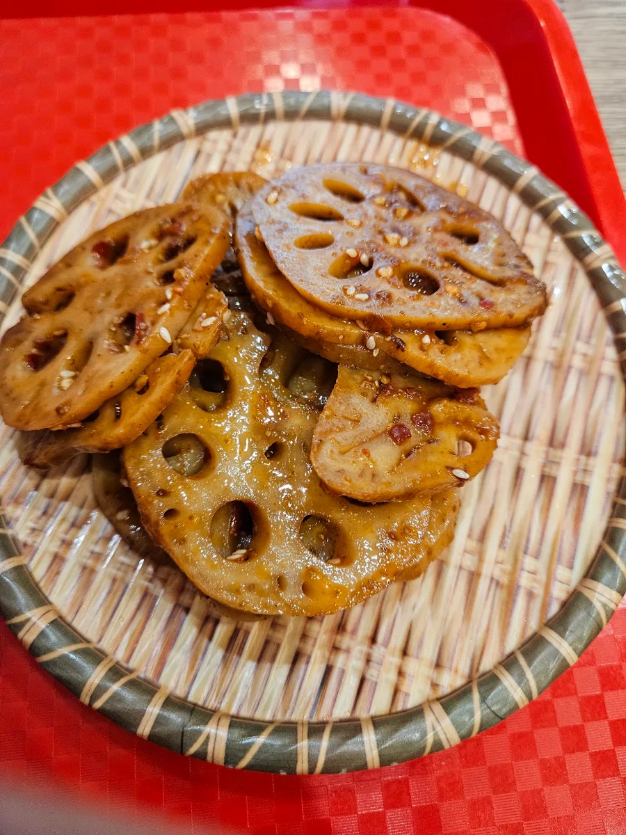 spicy lotus root slices 麻辣藕片, Slurp Noodle 嗦粉
